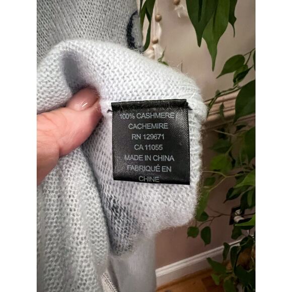 360 Cashmere Skull Print Cashmere Sweater Size S NWT - Picture 7 of 7